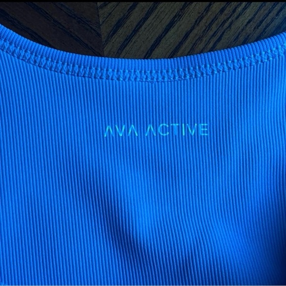 NWT AirLite Seamless Bra - Picture 2 of 4